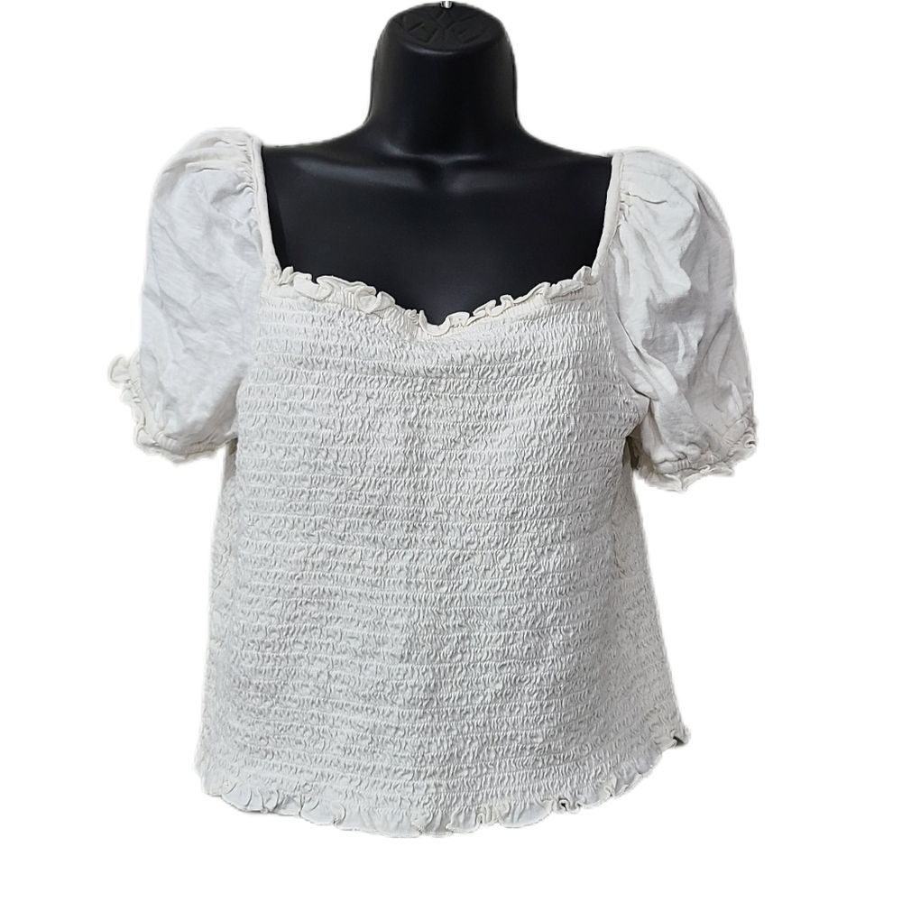 American Eagle -318 white smocked crop top short sleeve Large